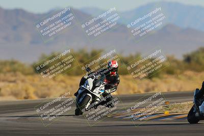 media/Dec-09-2023-SoCal Trackdays (Sat) [[76a8ac2686]]/Turn 15 Set 1 (230pm)/